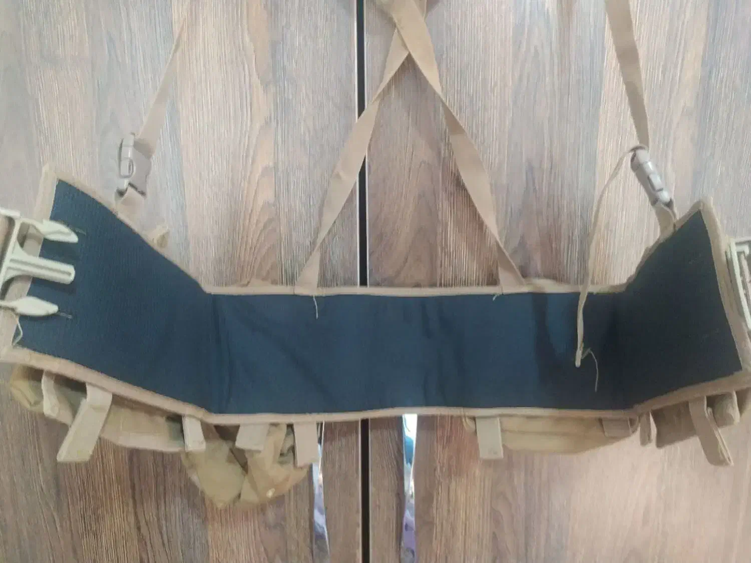 راک بک نظامی عراقی|کوهنوردی و کمپینگ|بندر ماهشهر, |دیوار