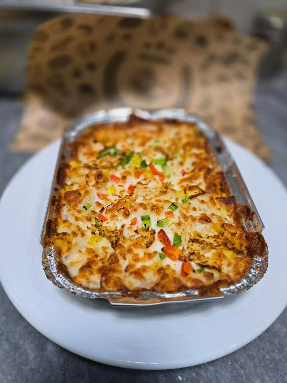 کمک آشپز. فرکار ساندویچ و پیتزا|استخدام خدمات فروشگاه و رستوران|بیرجند, |دیوار