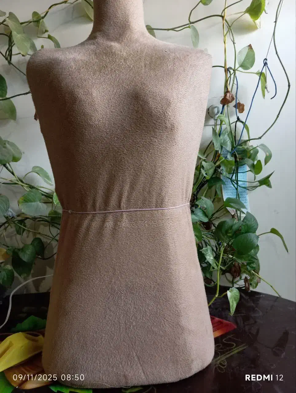 مانکن|لوازم خیاطی و بافتنی|قم, پشت انبار نفت|دیوار