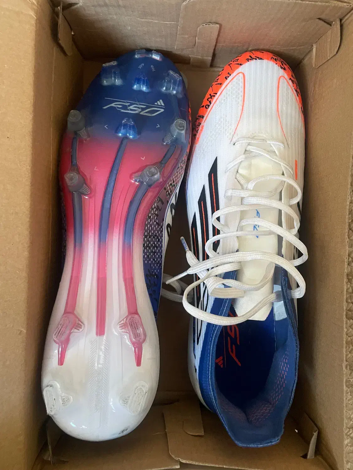 کفش استوک ادیداس f50 فوتبال سایز ۴۴|کیف، کفش، کمربند|مشهد, عبادی|دیوار