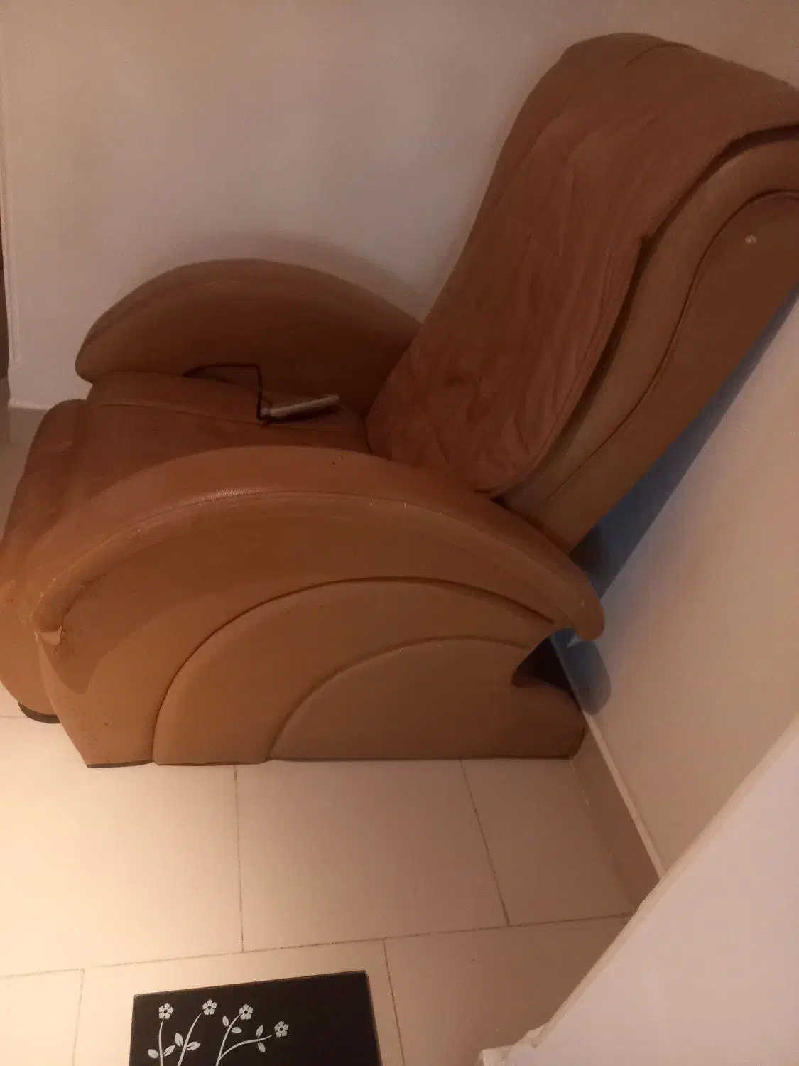 صندلی ماساژور برقی تخت شو|تجهیزات ورزشی|بستان آباد, |دیوار