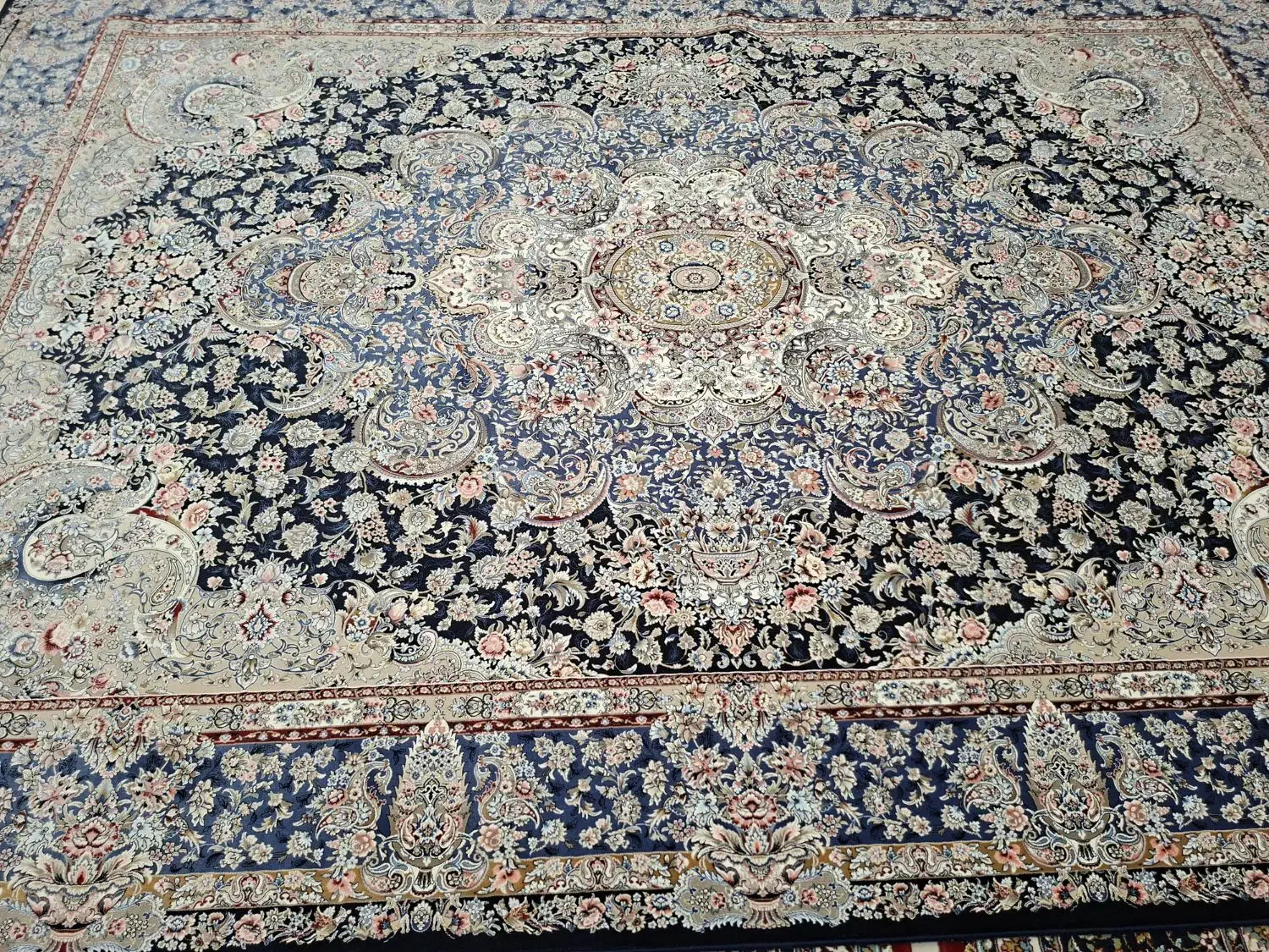 فرش خطیبی تبریز|فرش|فریمان, |دیوار