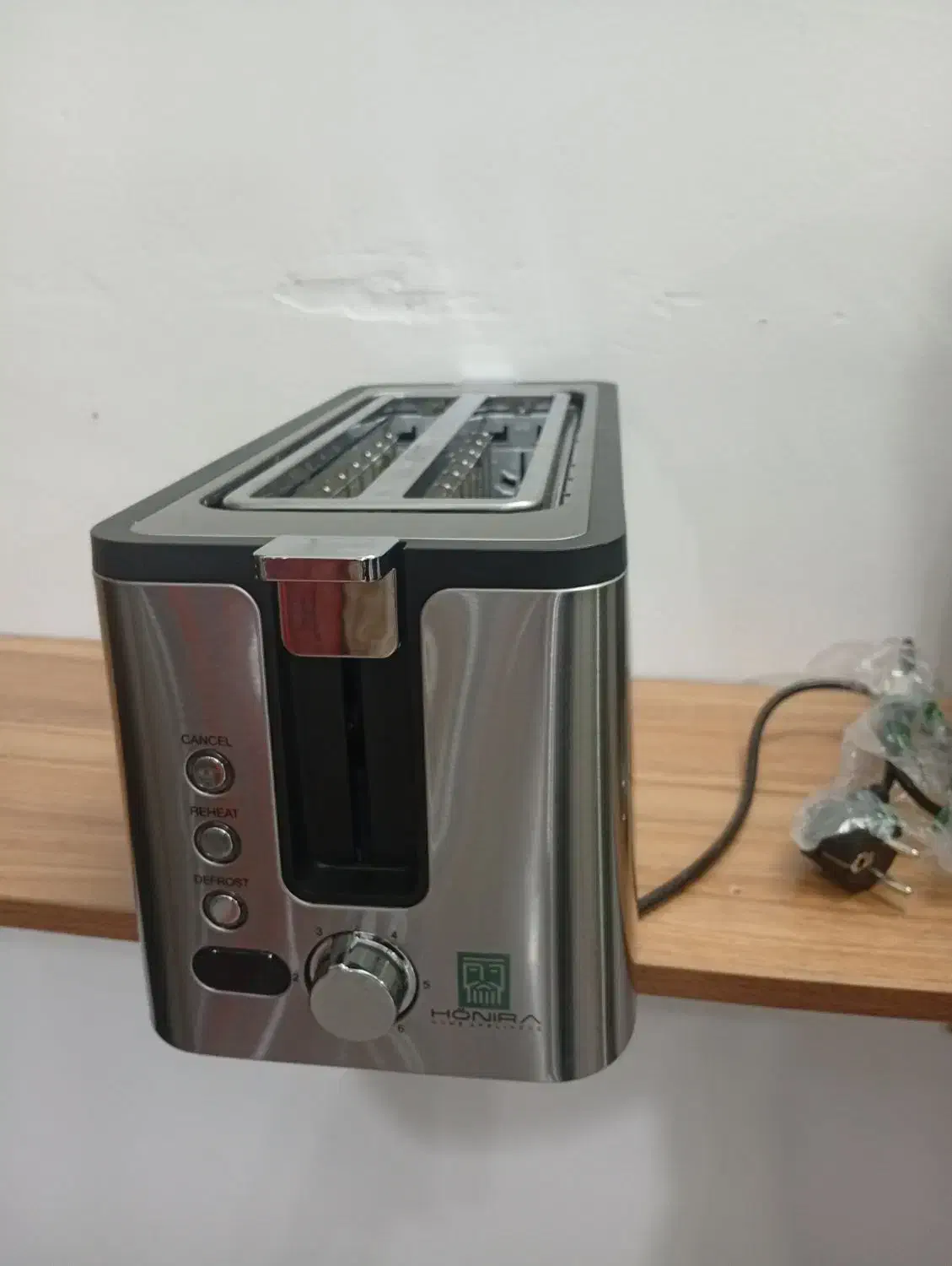 توستر|اجاق گاز و لوازم برقی پخت‌وپز|شیراز, لب آب|دیوار