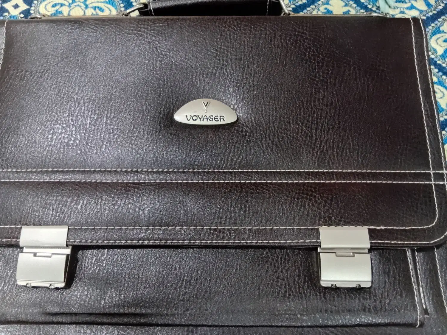 کیف اداری|کیف، کفش، کمربند|ری, فیروزآبادی|دیوار