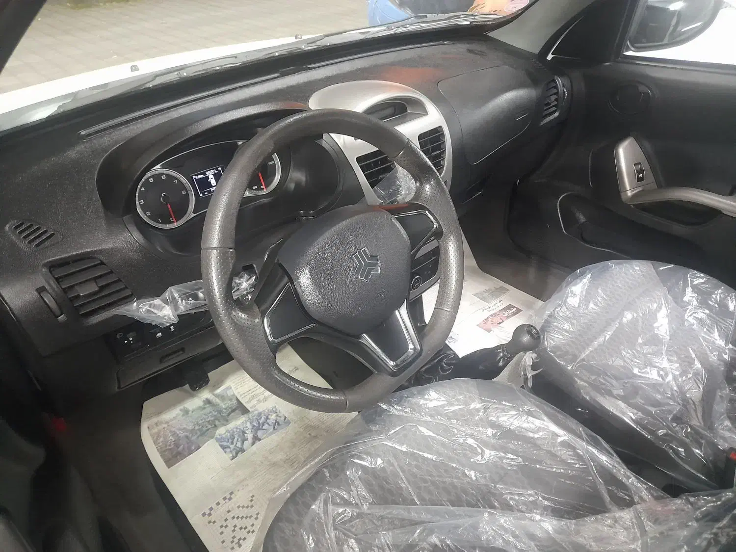 ساینا S|خودرو سواری و وانت|رشت, استقامت ۱|دیوار