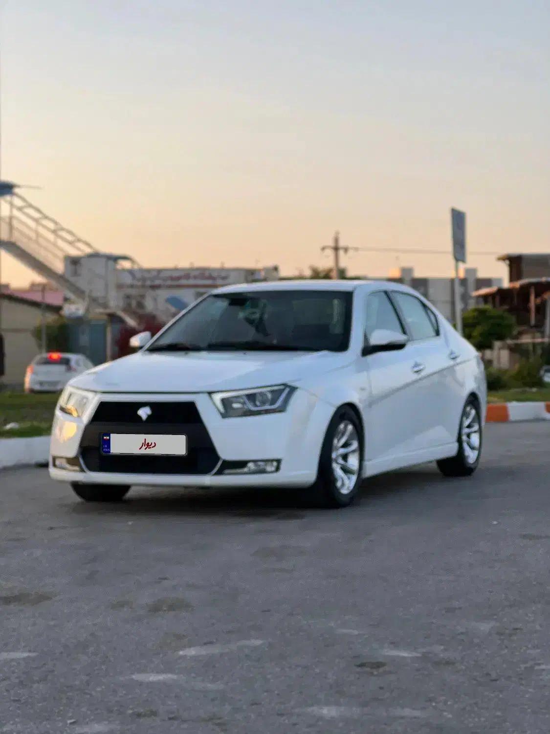 دنا پلاس تیپ ۲فول سانروف کروز کنترل چهارچرخ دیسک|خودرو سواری و وانت|اردبیل, |دیوار