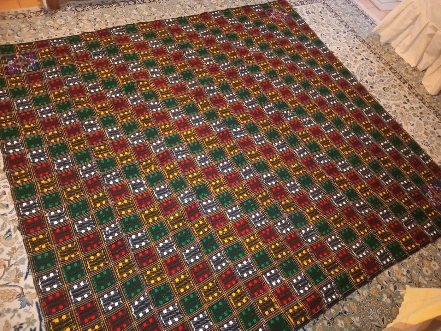 رومیزی رنگی وارداتی  در ۲ طرح ( نو )|پرده، رانر، رومیزی|تهران, پردیسان|دیوار