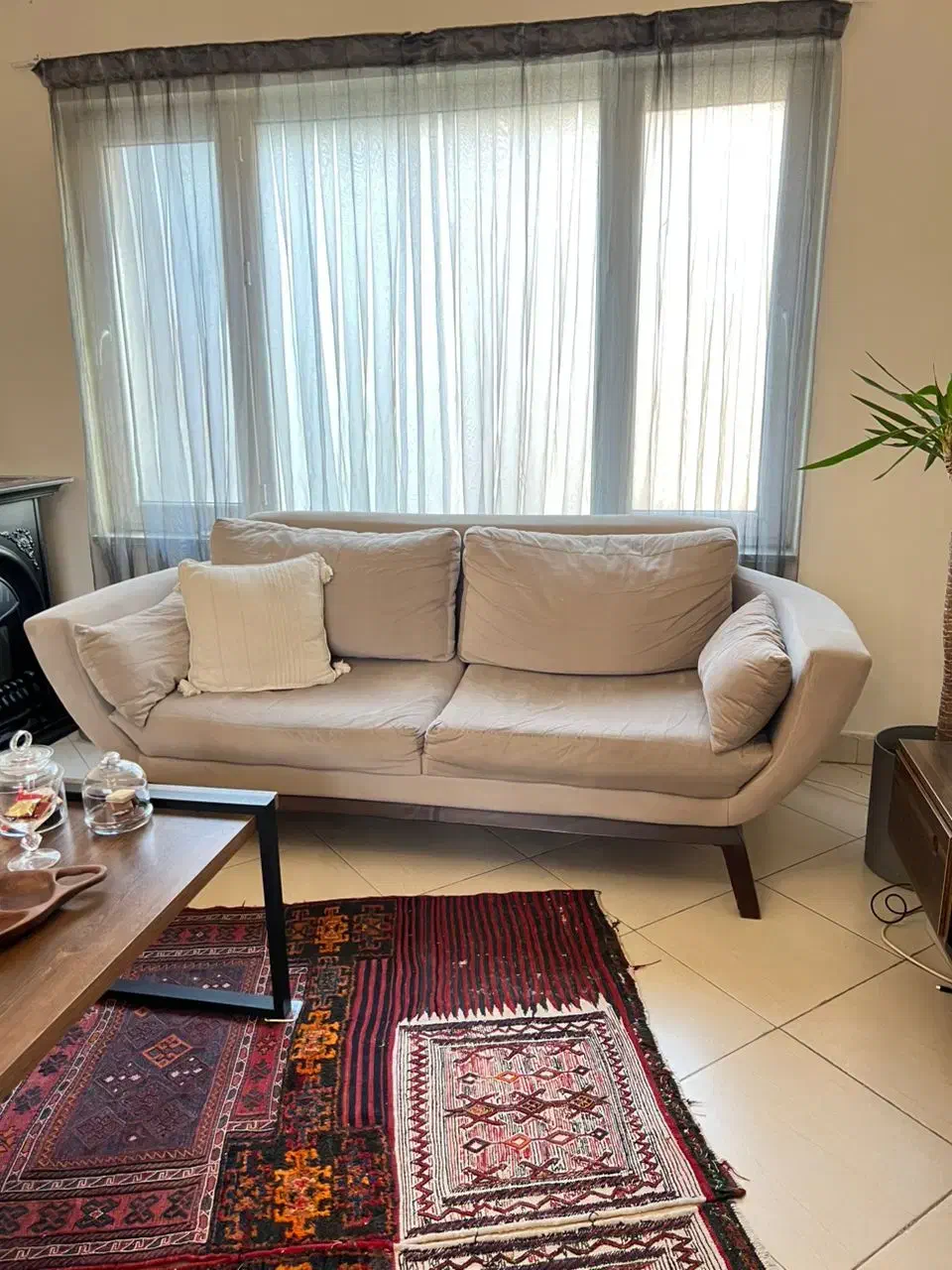 مبل ۷ نفره|مبلمان خانگی و میز عسلی|تهران, کاج|دیوار