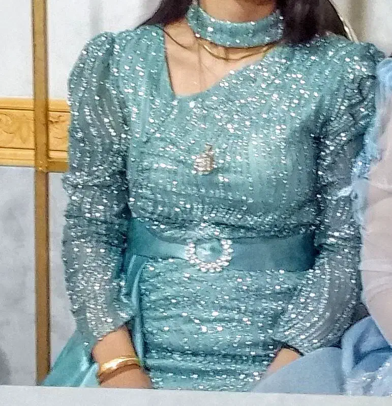 لباس مجلسی سنگدوزی شده|لباس|محمدشهر, محمدشهر|دیوار