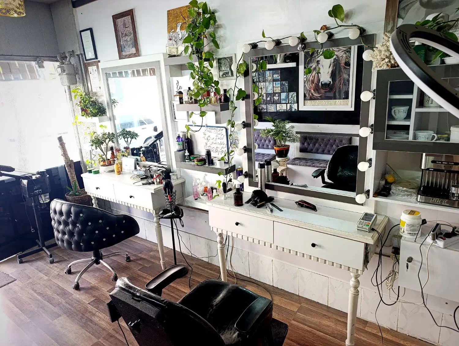 واگذاری سالن آرایشگاه|اجارهٔ مغازه و غرفه|تربتحیدریه, آسایش|دیوار