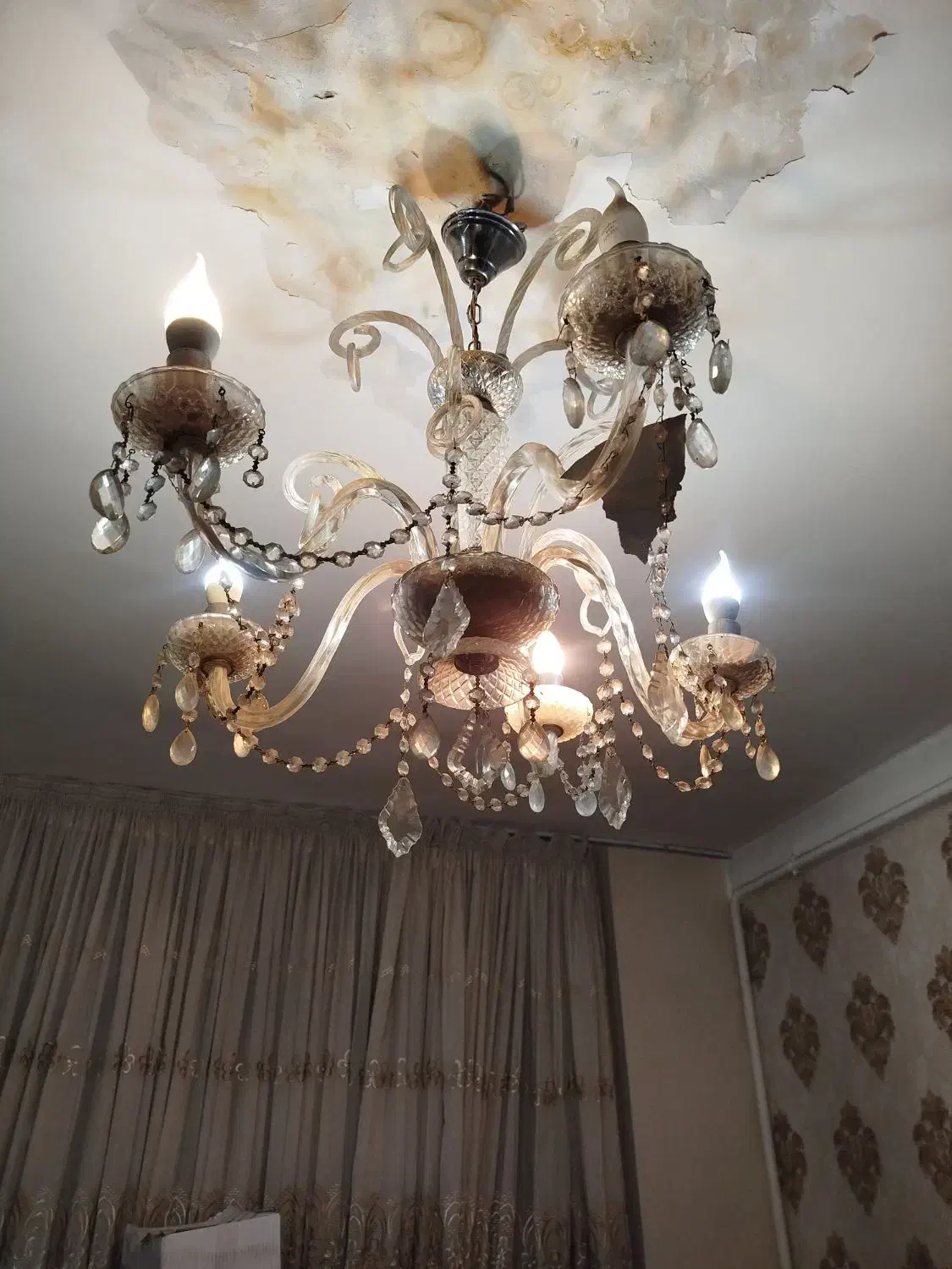 لوستر|لوستر و چراغ آویز|تبریز, |دیوار