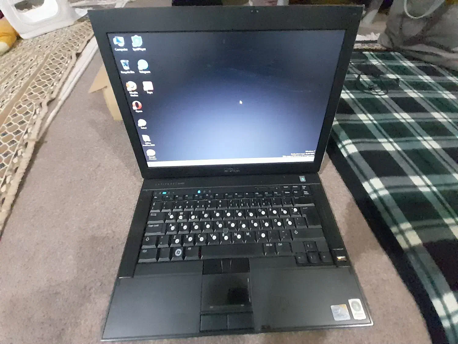 لپ تاب dell مدل E6400 کاملاسالم بشرط تست|رایانه همراه|ملارد, |دیوار