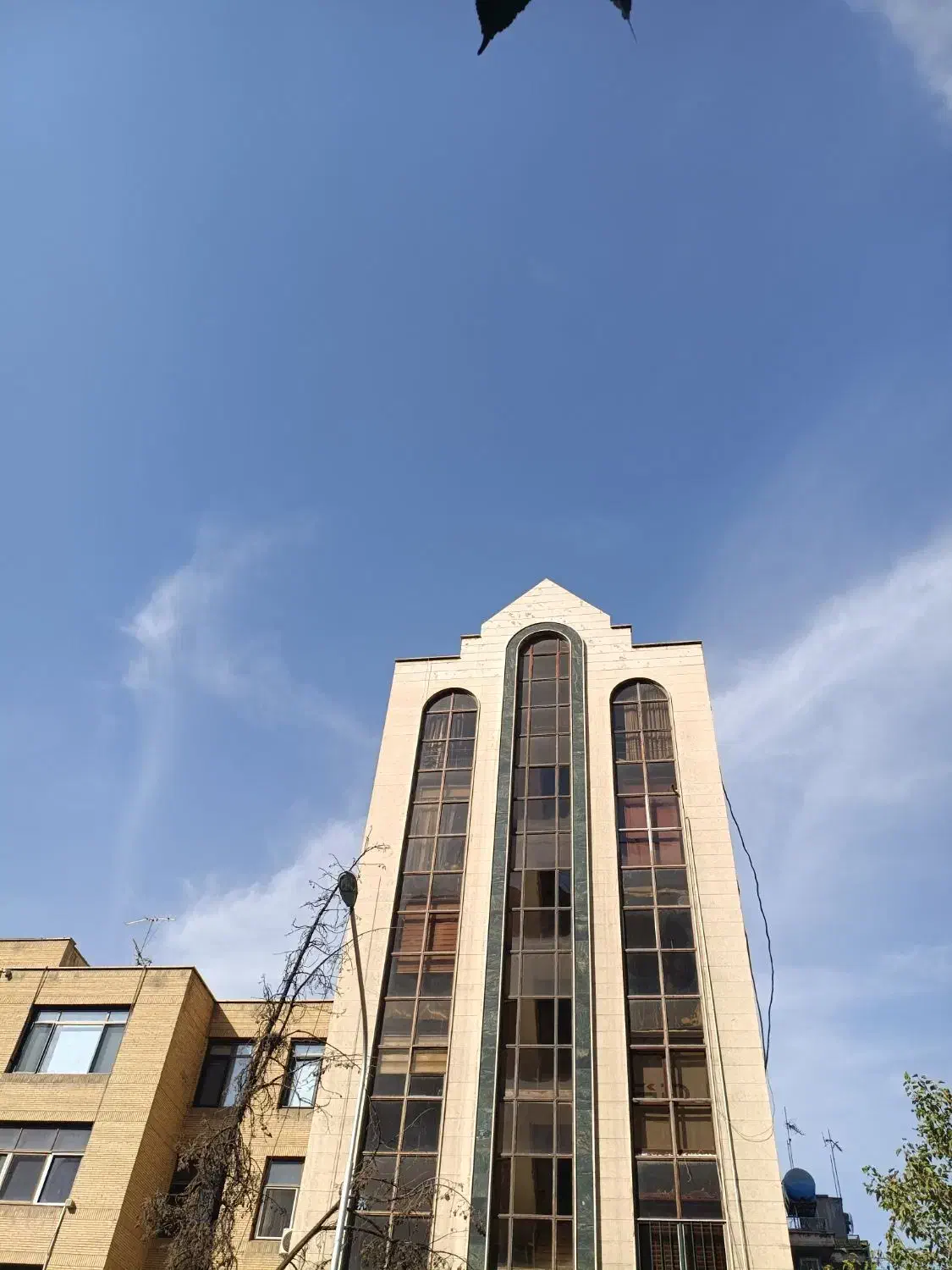 64متری /تابلوخور/نور عالی/بر فرصت|فروش دفتر کار، اتاق اداری، مطب|تهران, نصرت|دیوار