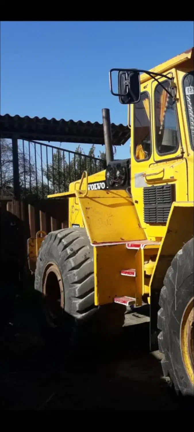 لودر ۴۵۰۰جفت پمپ بی رنگ درحد|خودرو سنگین|بابل, |دیوار