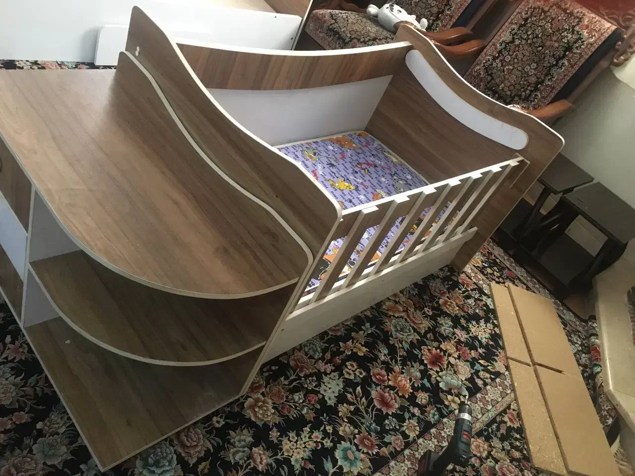 تخت کودک و نوجوان|تخت و سرویس خواب|کرمان, |دیوار