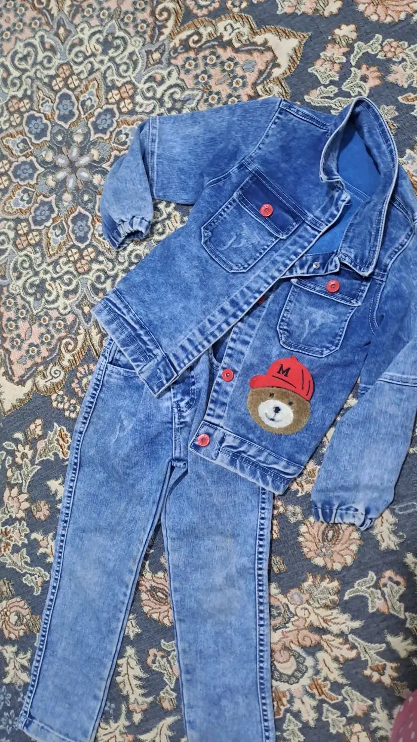 تعدادی لباس پسرانه|لباس|هشتگرد, شهرک گلخانه|دیوار