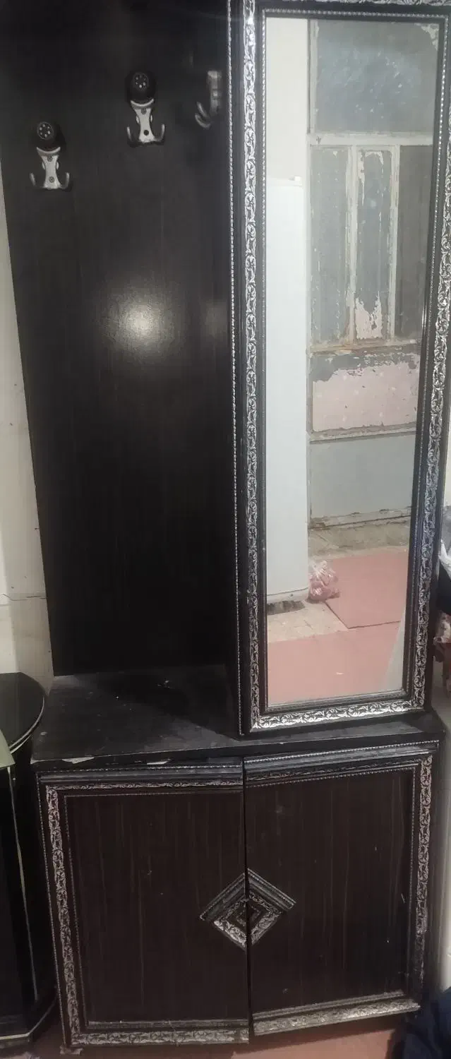 کمد|جاکفشی، کمد، دراور|رامشیر, |دیوار