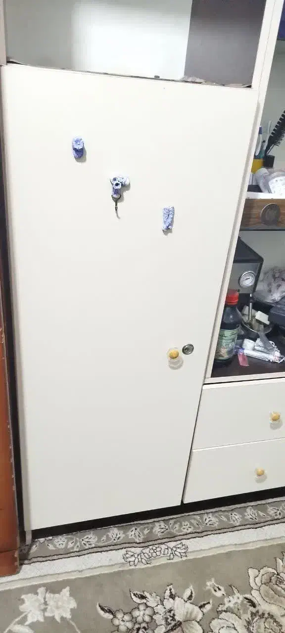 کمد|جاکفشی، کمد، دراور|لنجان, |دیوار