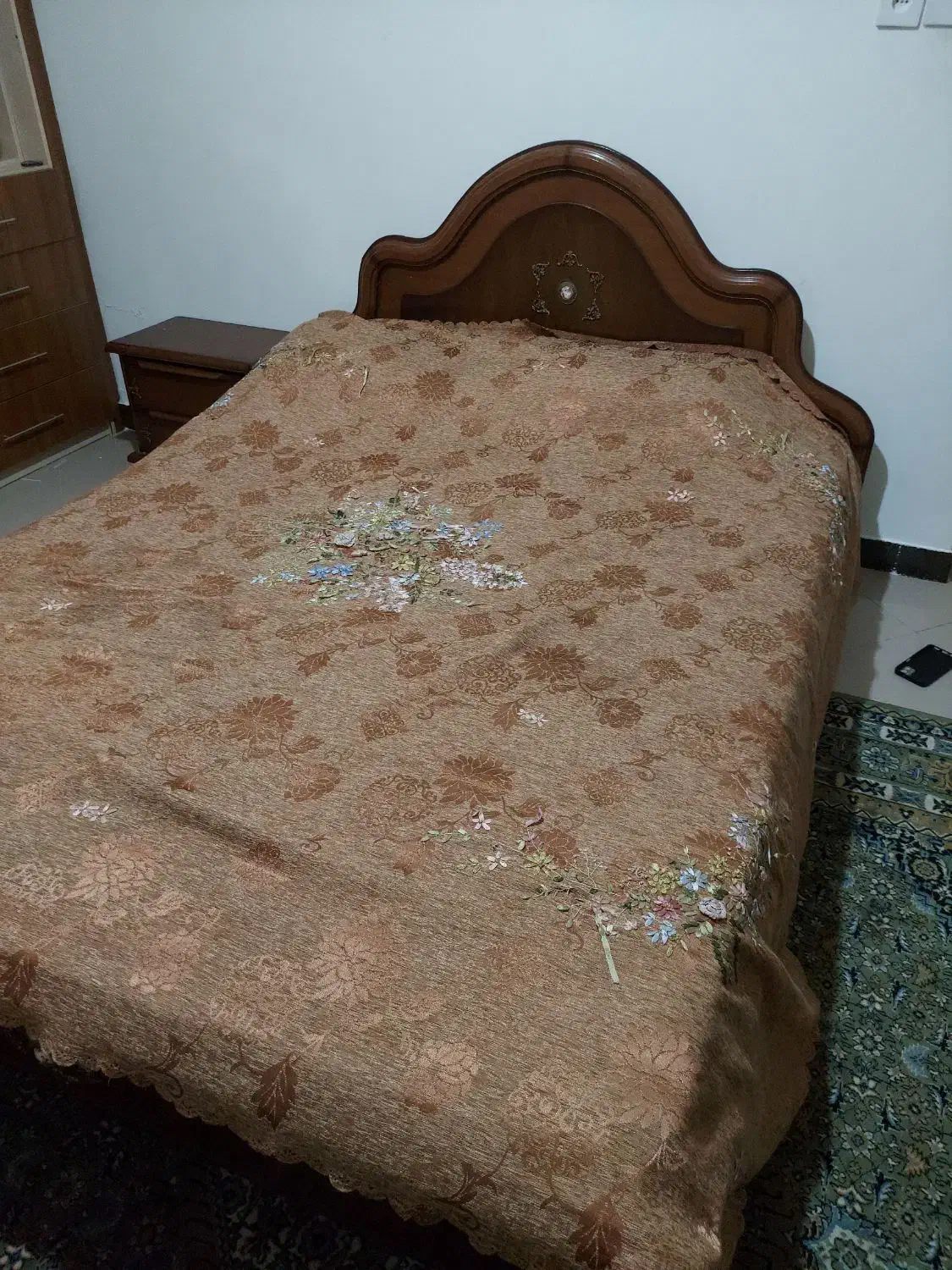 سرویس خواب ۲نفره چوبی به همراه تشک رویال|تخت و سرویس خواب|کرمانشاه, |دیوار