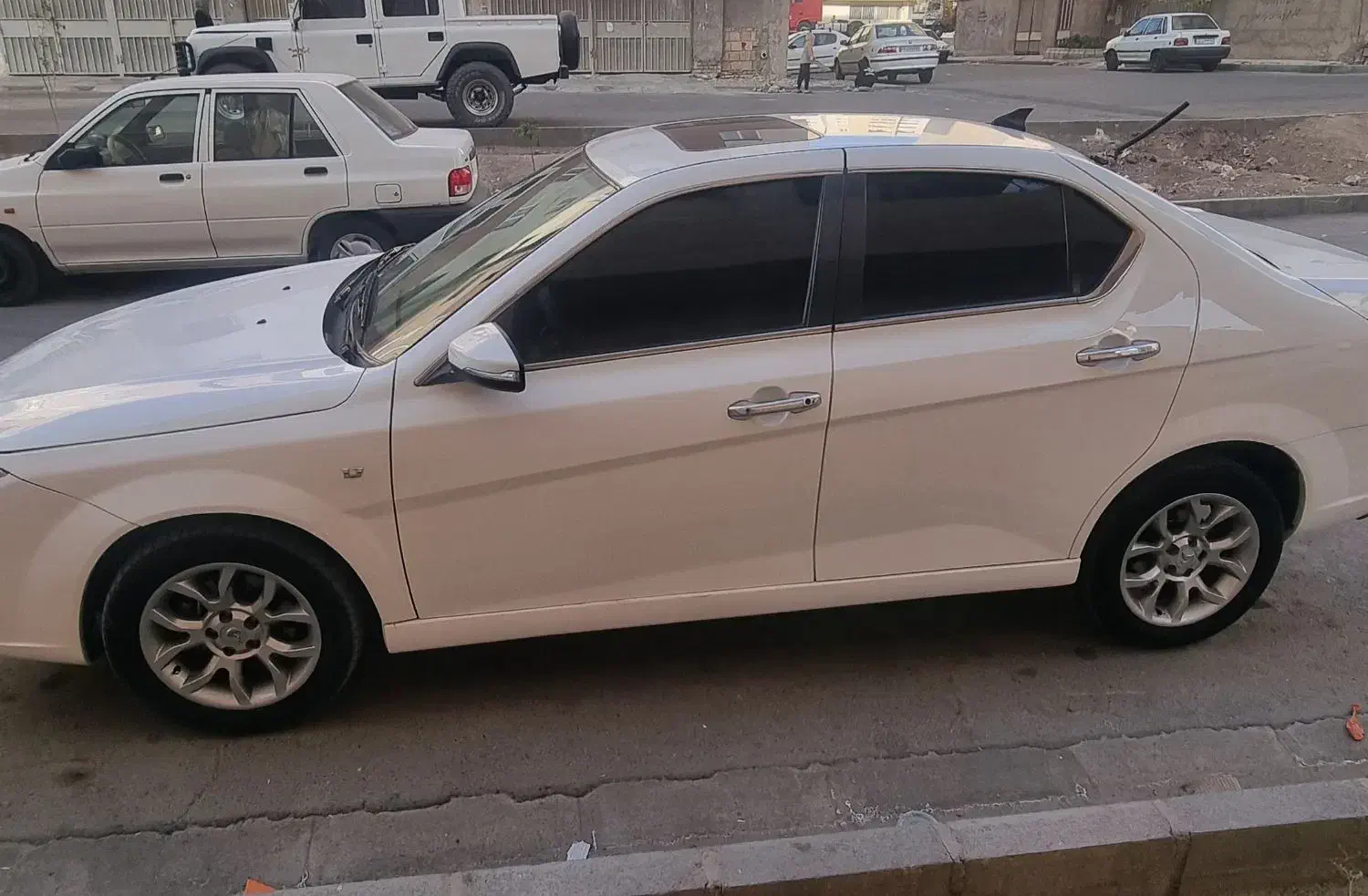 دنا پلاس توربو 97|خودرو سواری و وانت|سبزوار, توحیدشهر|دیوار