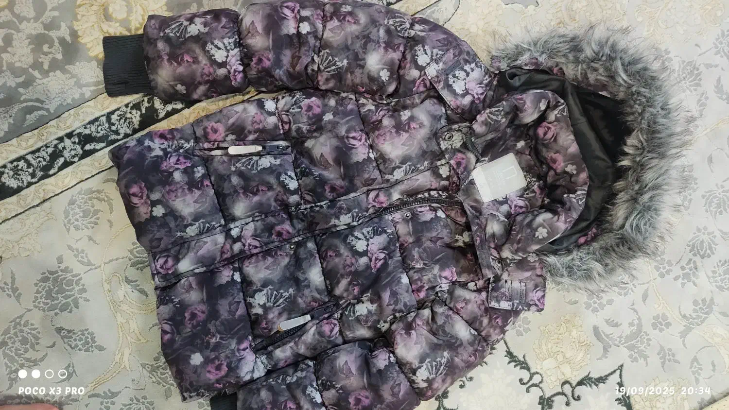 کاپشن ۸ سال مارک|کفش و لباس بچه|کرج, شاهینویلا|دیوار