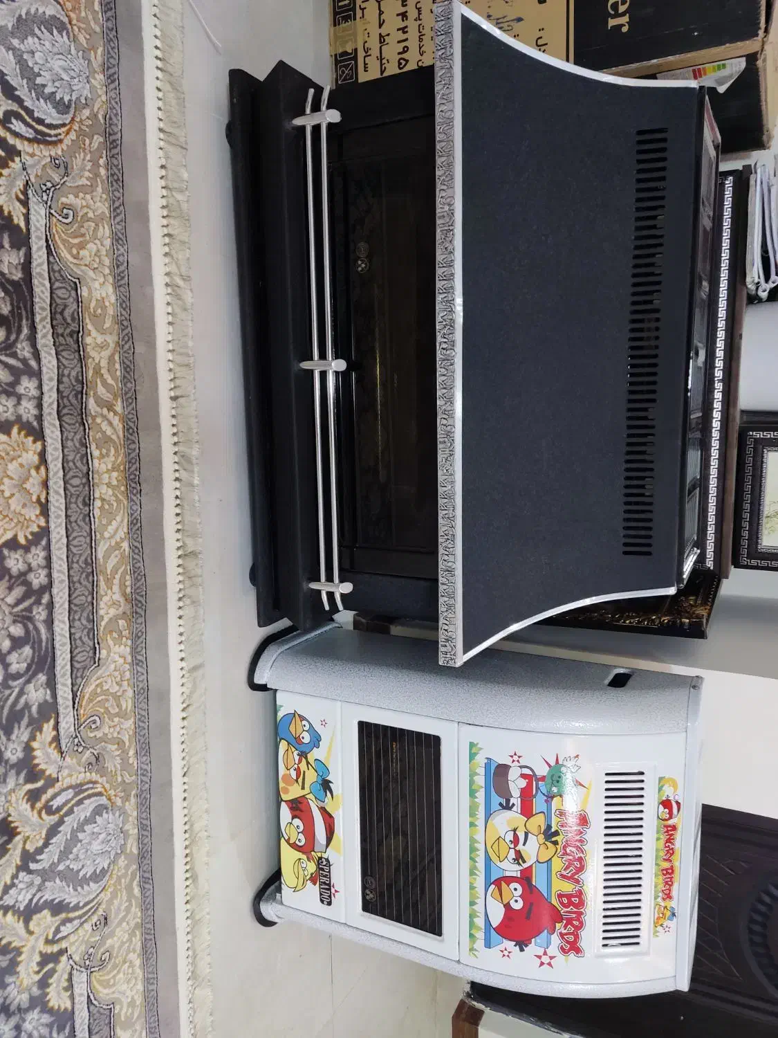 بخاری در حد نو تمیز و سالم|بخاری، هیتر، شومینه|شیراز, سرو|دیوار