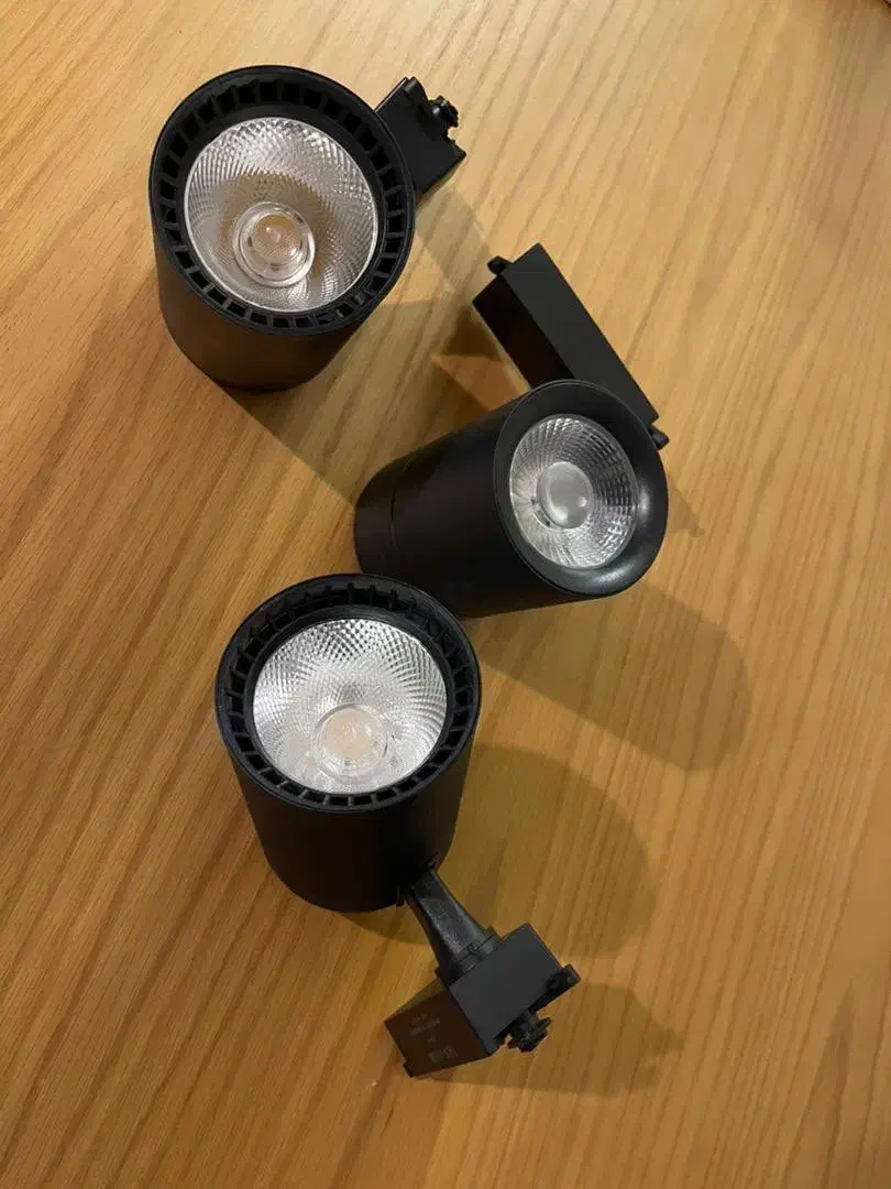 لامپ ریلی ۳۰ وات آفتابی|لامپ و چراغ|رشت, بلوار گیلان|دیوار