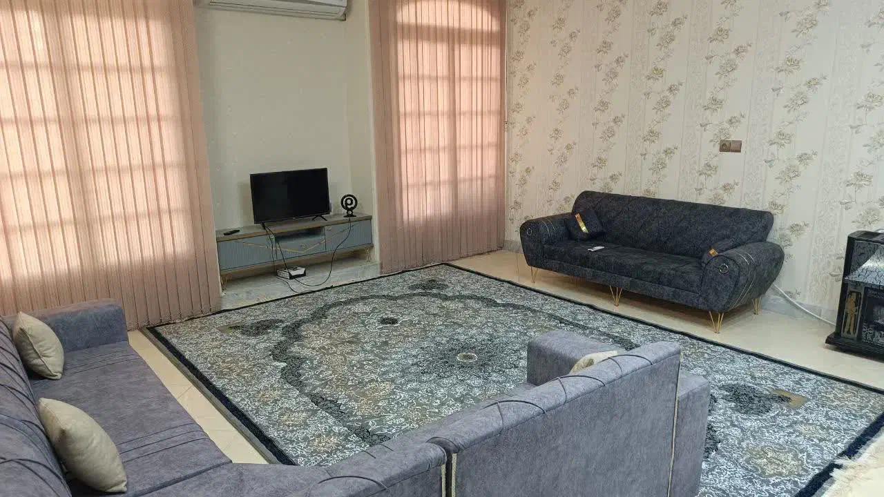 اجاره روازنه منزل دربست سویت هتل اپارتمان باپارکین|اجارهٔ کوتاهمدت آپارتمان و سوئیت|قم, زنبیل آباد|دیوار