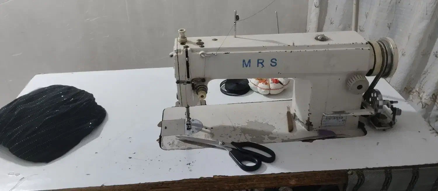 چرخ صنعتی|چرخ خیاطی و ریسندگی|کامیاران, |دیوار