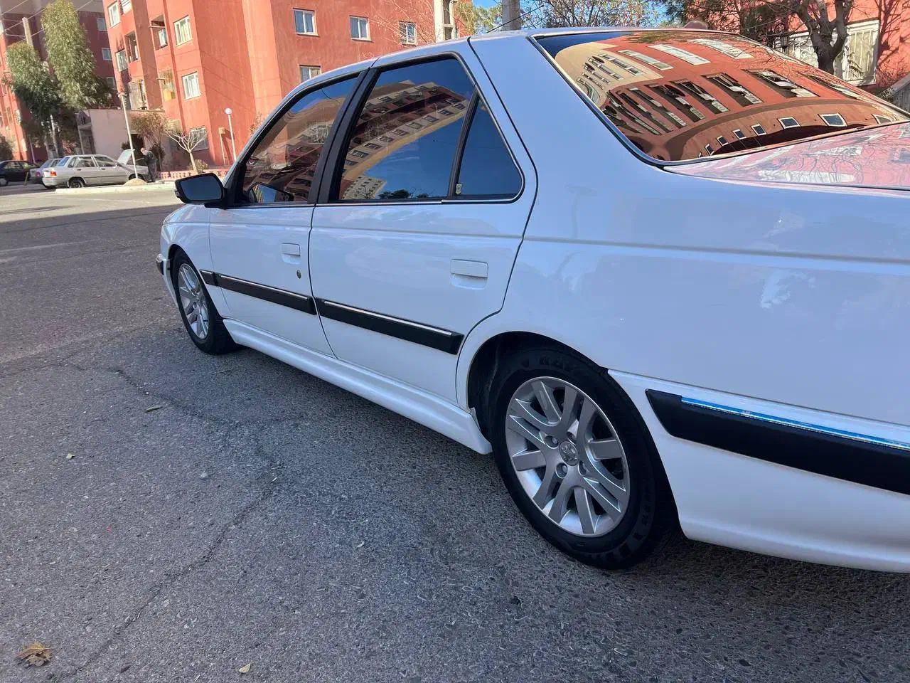 فروشی|خودرو سواری و وانت|پرند, فاز ۵|دیوار