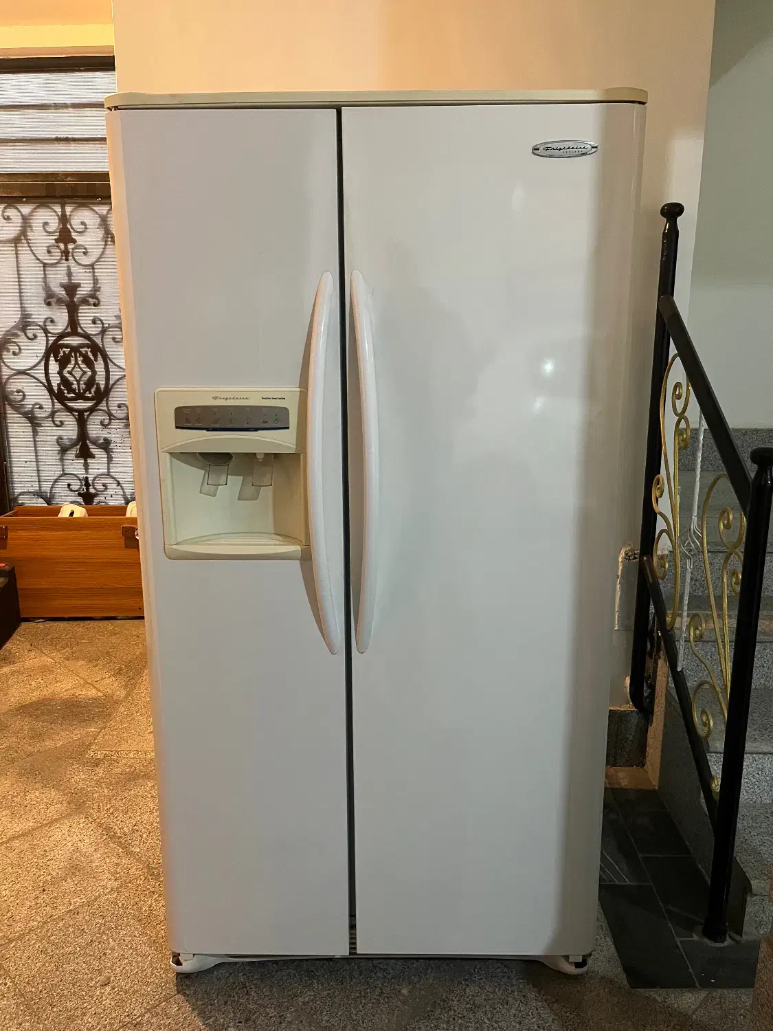 یخچال فریزر ساید فریجیدر آمریکایی|یخچال و فریزر|طرقبه, |دیوار