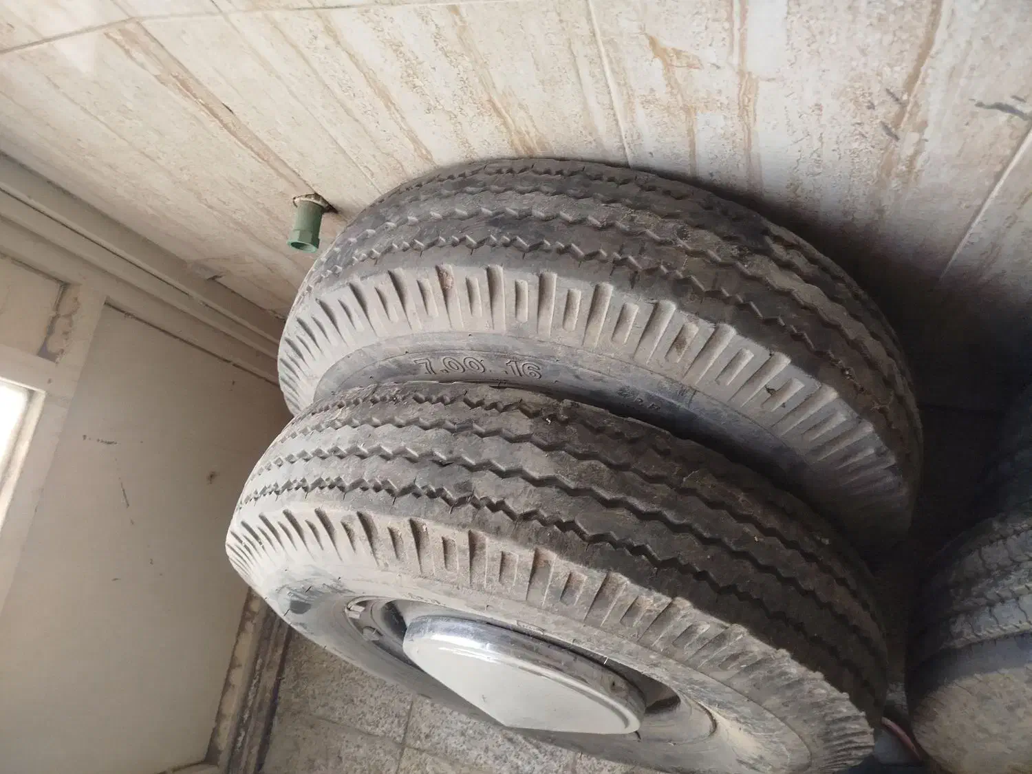 رینگ پلاستیک نیسان با نوار وتیوب|قطعات یدکی و لوازم جانبی|زاینده رود, |دیوار