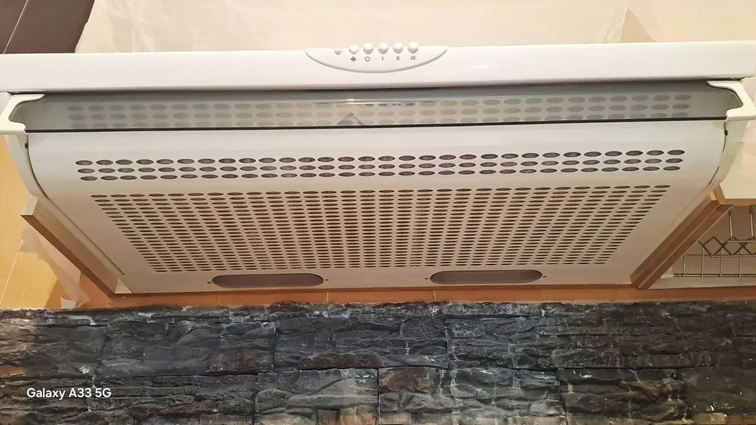 هود|هود|خوی, |دیوار