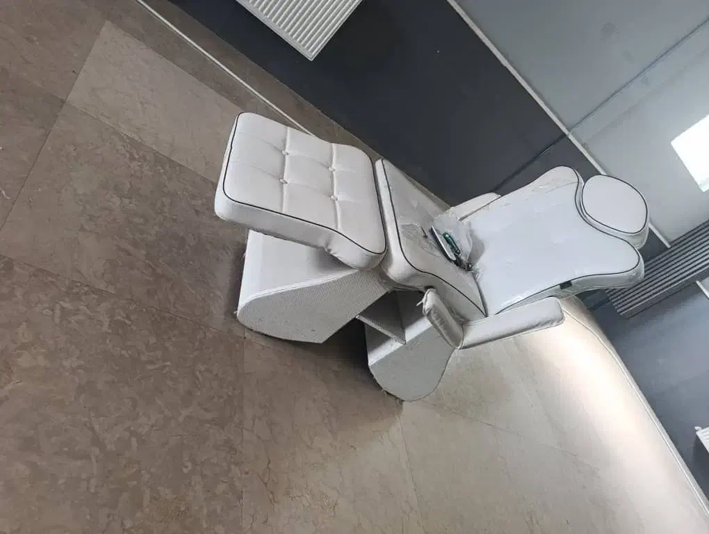 صندلی آرایشگری در حد نو|صندلی و نیمکت|نوشهر, |دیوار