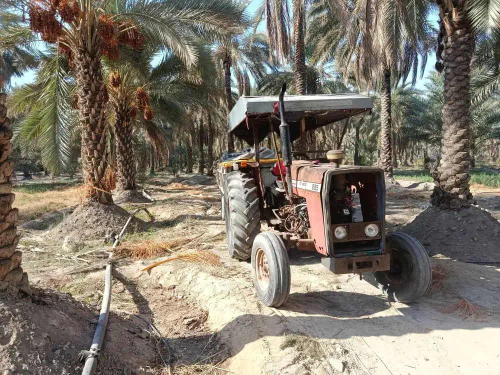 تراکتور ۴سیلندر انگلیسی مدل ۱۳۶۸ به شرط|خودرو سنگین|قیروکارزین, |دیوار