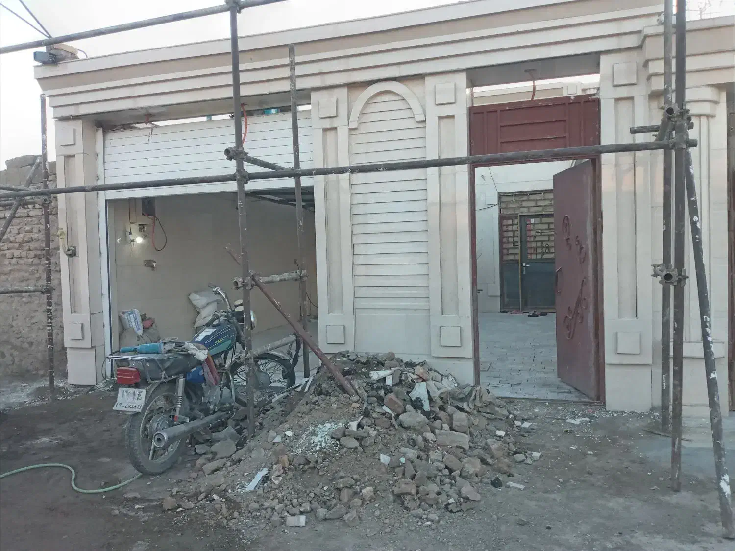 نماکاررومی وکاشیکاری|خدمات پیشه و مهارت|زابل, |دیوار