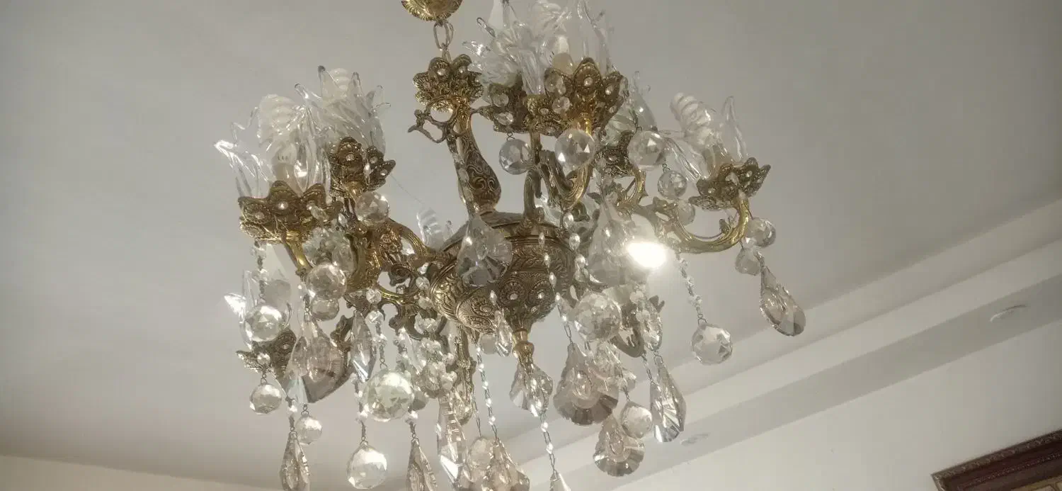 لوستر برنز اصل 6شاخه 12شعله|لوستر و چراغ آویز|فردیس, شهرک ارم|دیوار