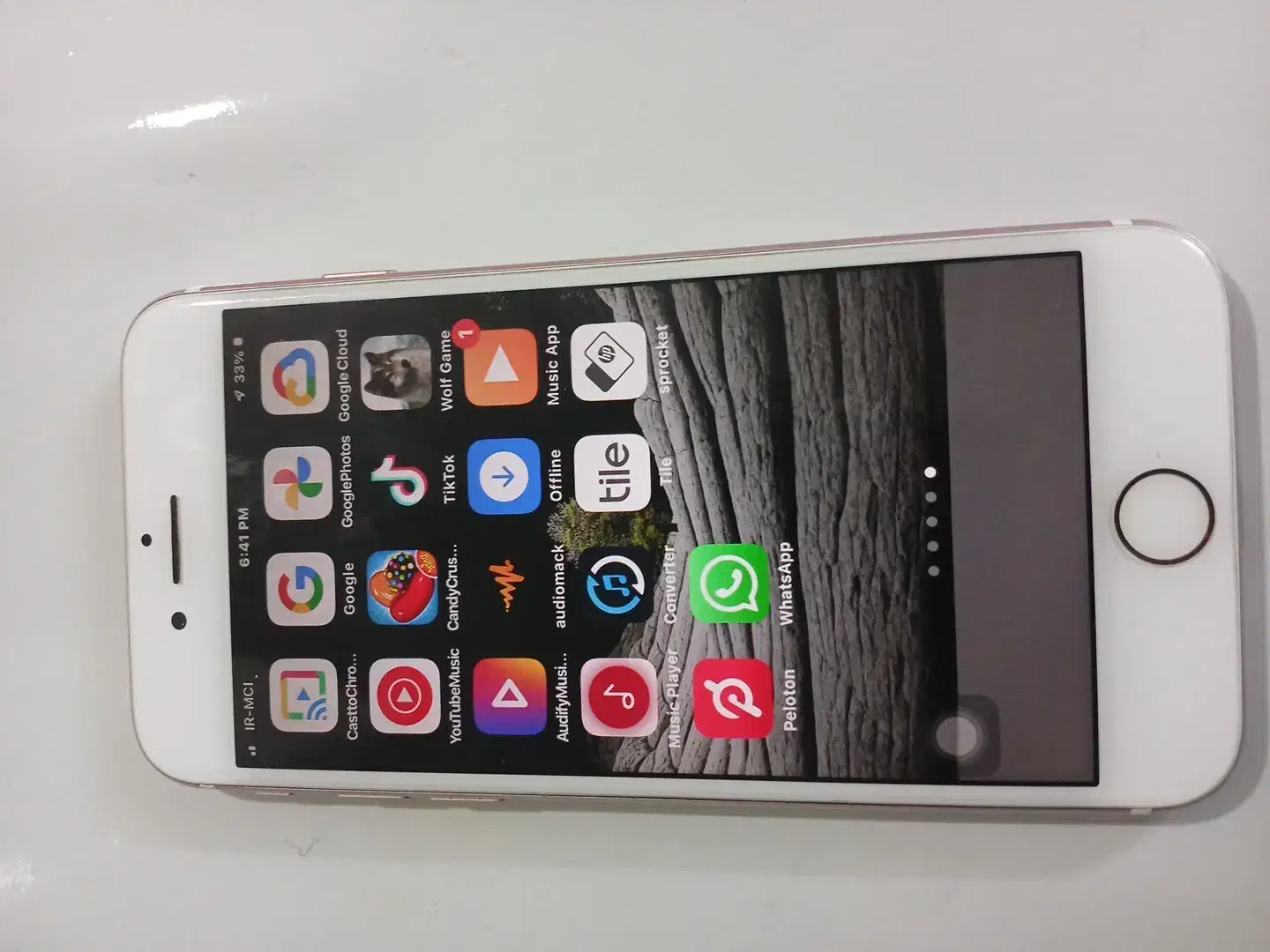 آیفون 7|موبایل|بروجرد, |دیوار