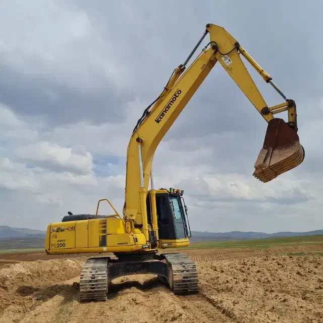 خدمات بیل مکانیکی زنجیری|خدمات حمل و نقل|دهگلان, |دیوار