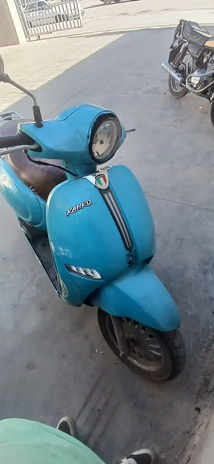 رهرو ۱۵۰ طرح وسپا|موتورسیکلت|مشهد, سرافرازان|دیوار