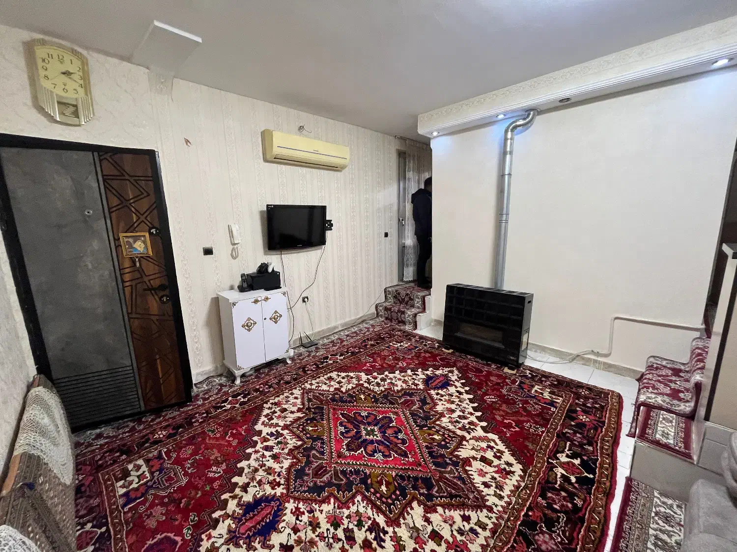 ۴۸ متر/پارکینگ/حتی مجرد /شکوفه خ درودیان