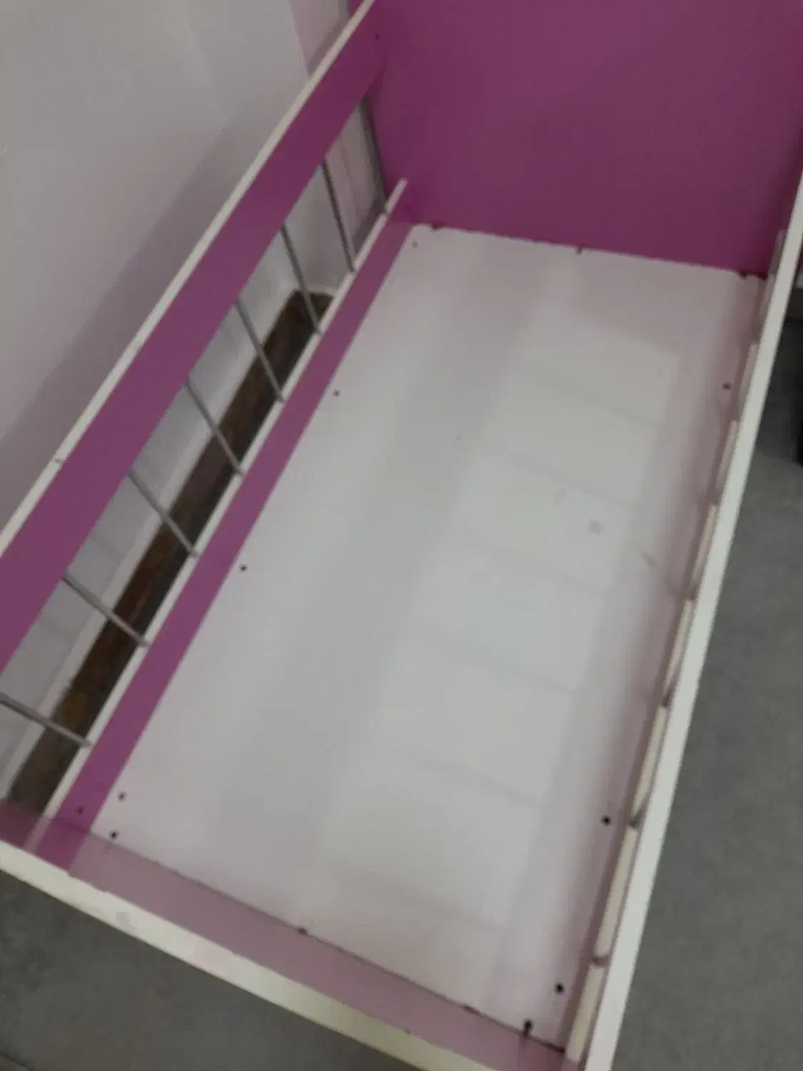 تخت کودک|تخت و صندلی بچه|بندرعباس, |دیوار