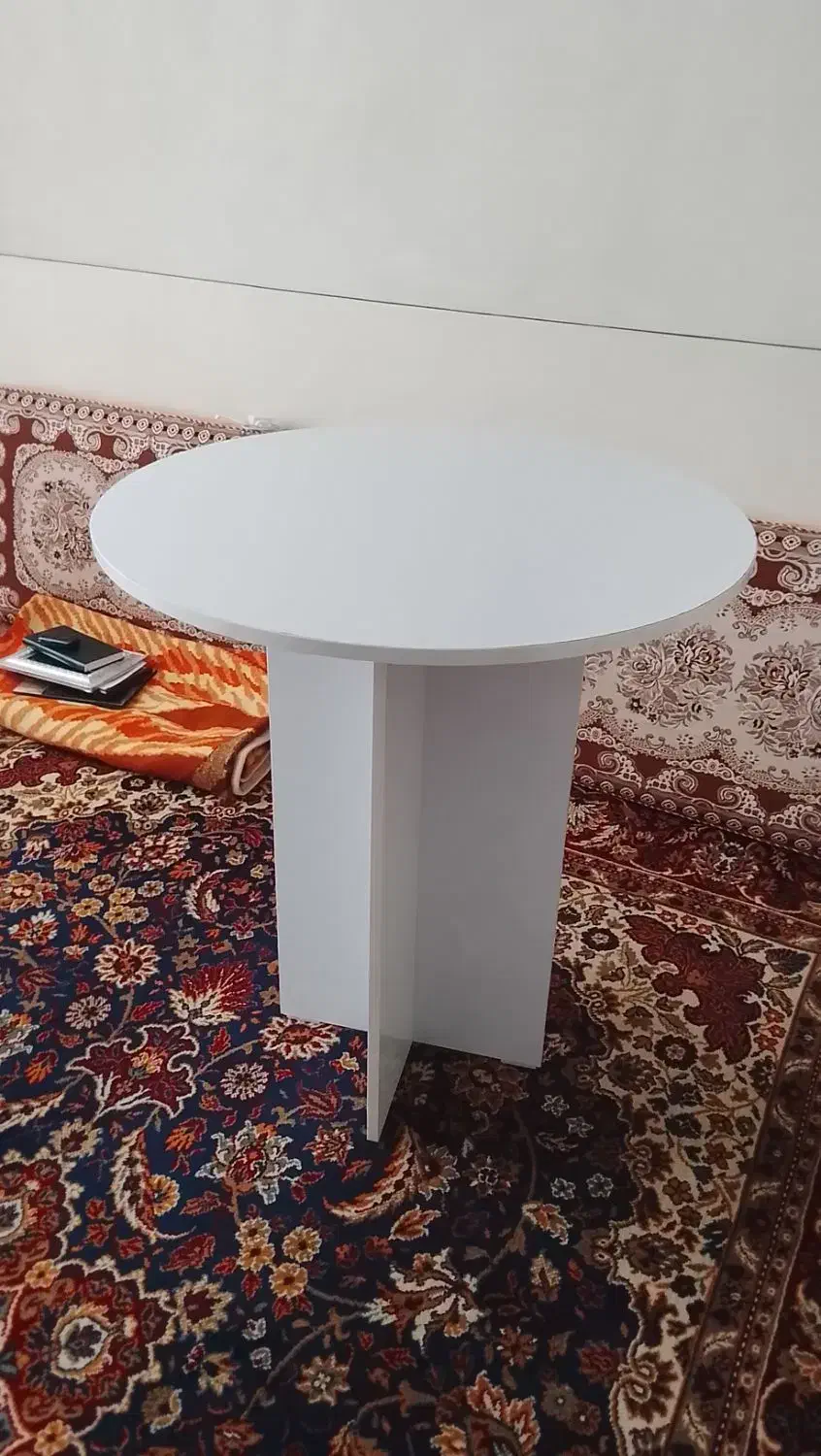 میزگرد|میز و صندلی غذاخوری|سلماس, |دیوار