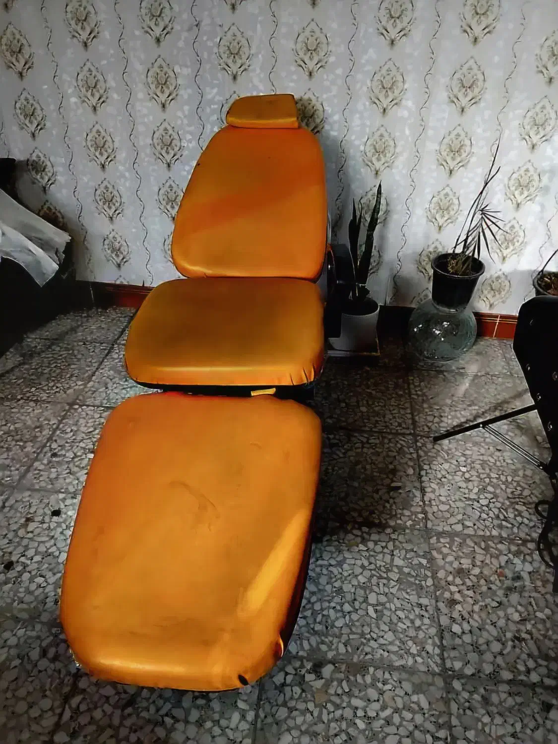 صندلی جکی فلزی|آرایشگاه و سالن‌های زیبایی|هشتگرد, فاز ۱ مهستان|دیوار