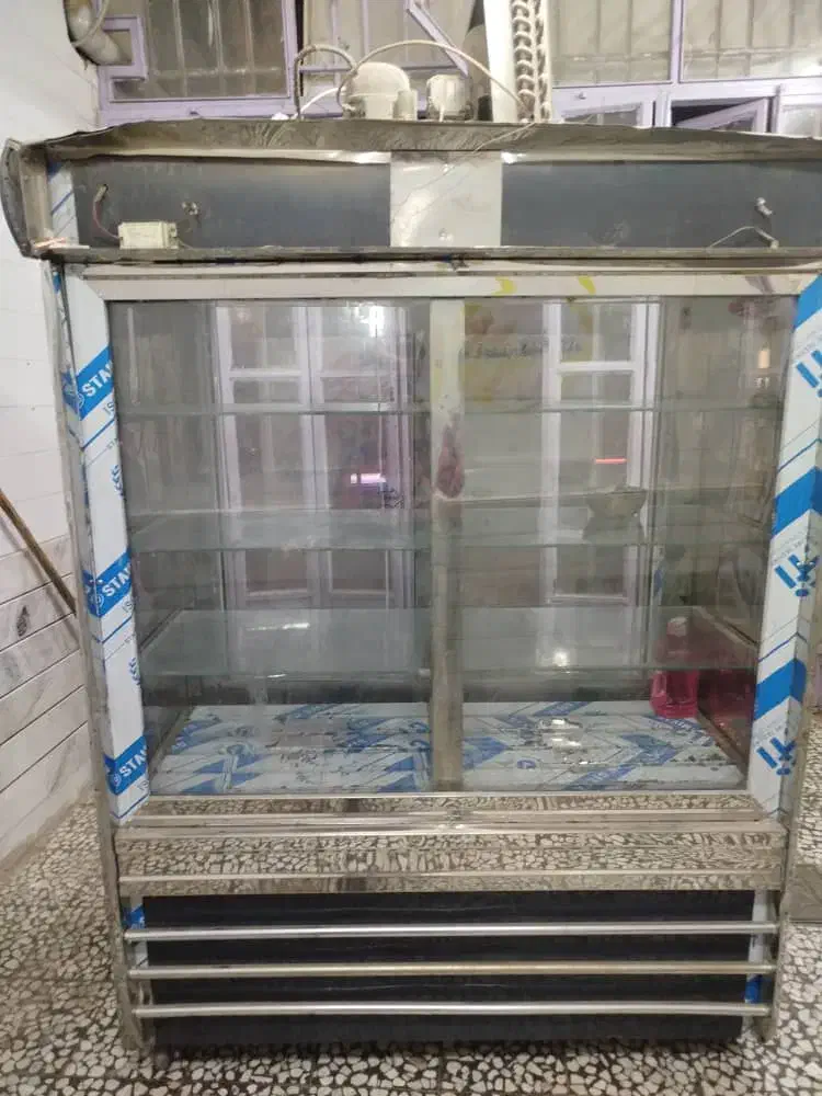 یخچال بزرگ|یخچال و فریزر|اصفهان, طاحونه|دیوار