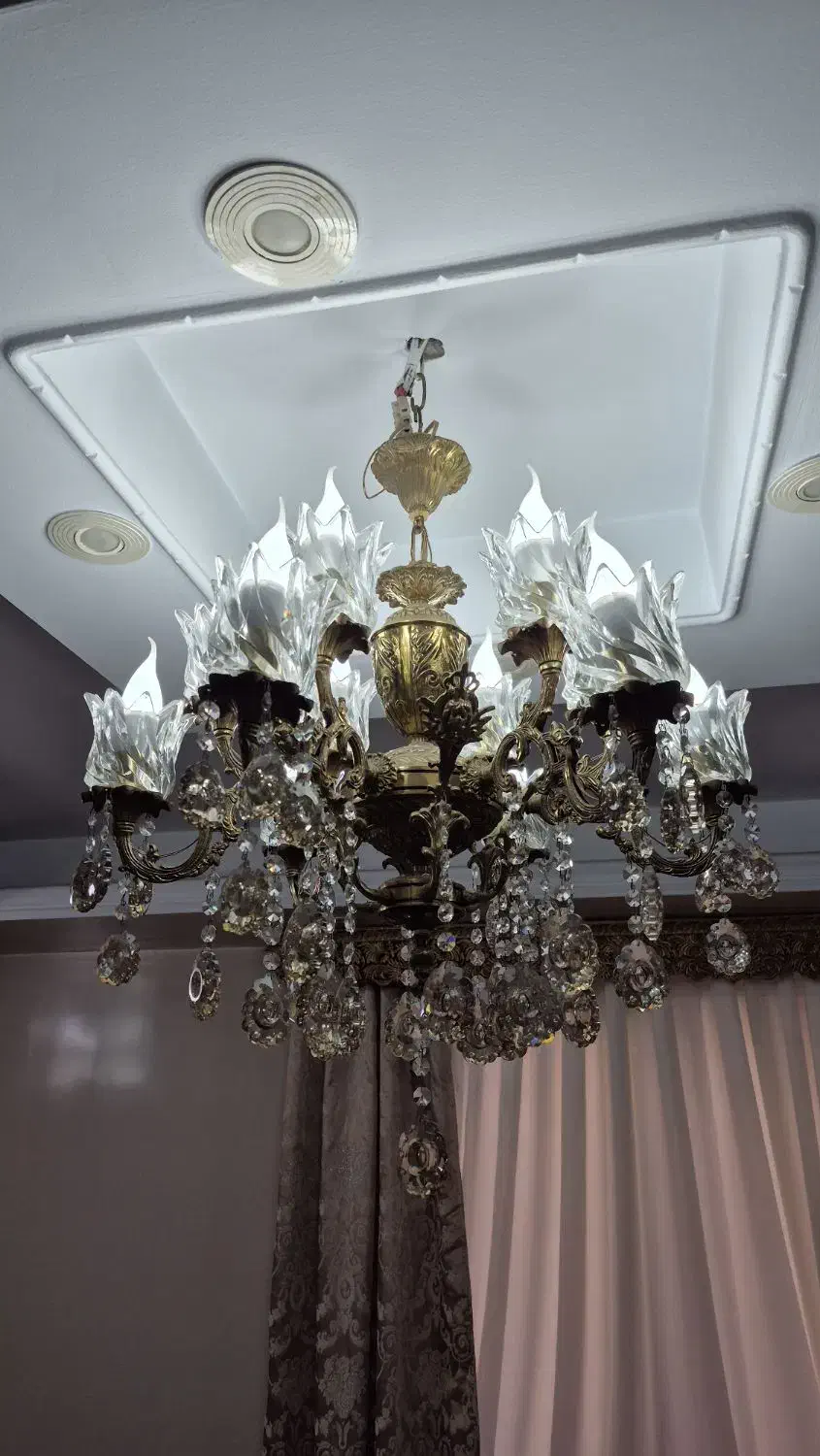 لوستر۶شاخه ۱۲شعله برنز یک جفت|لوستر و چراغ آویز|تهران, شهرک فردوس (حسینی)|دیوار