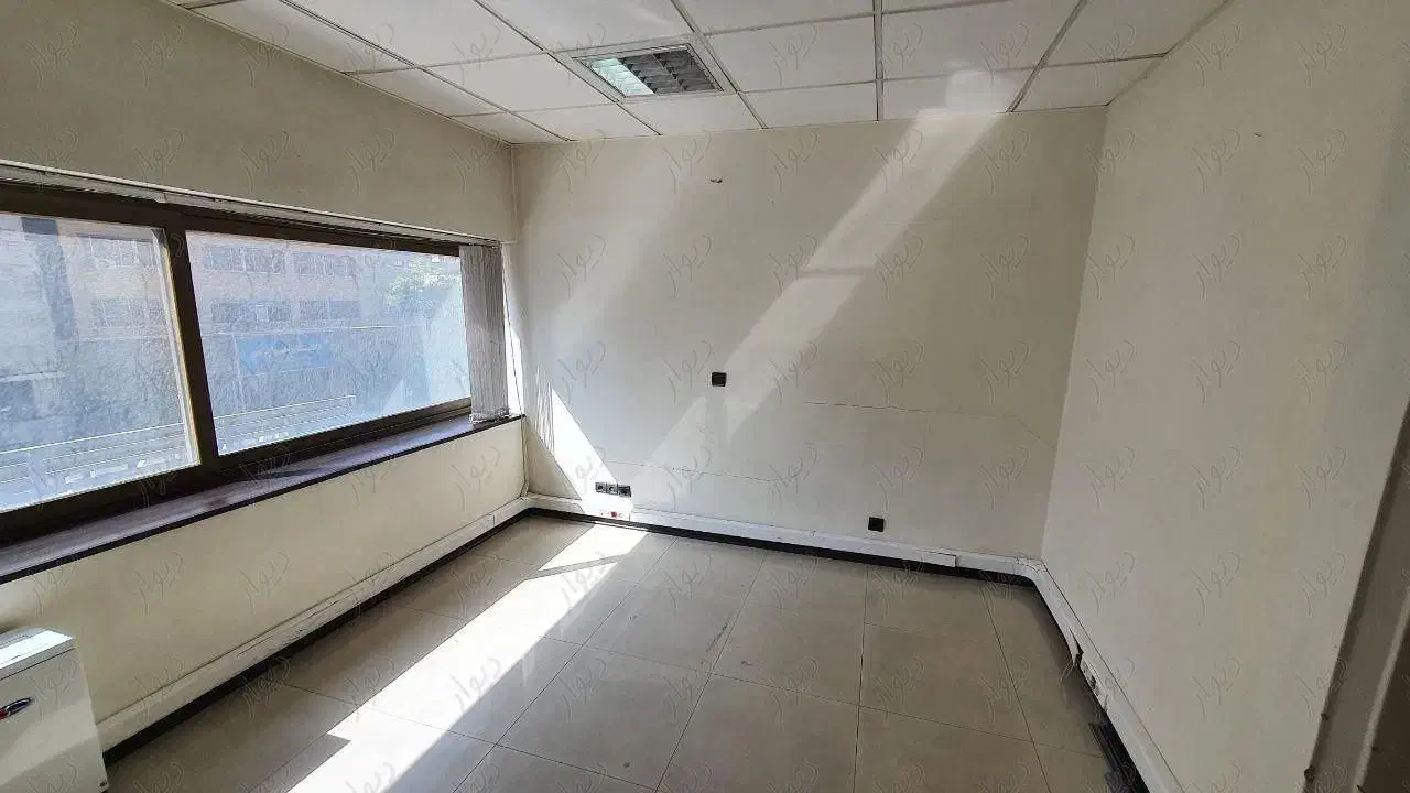 تاپ لوکیشن/ ۶۰متر نوساز کلید نخورده بر اصلی|فروش دفتر کار، اتاق اداری، مطب|تهران, نیلوفر|دیوار