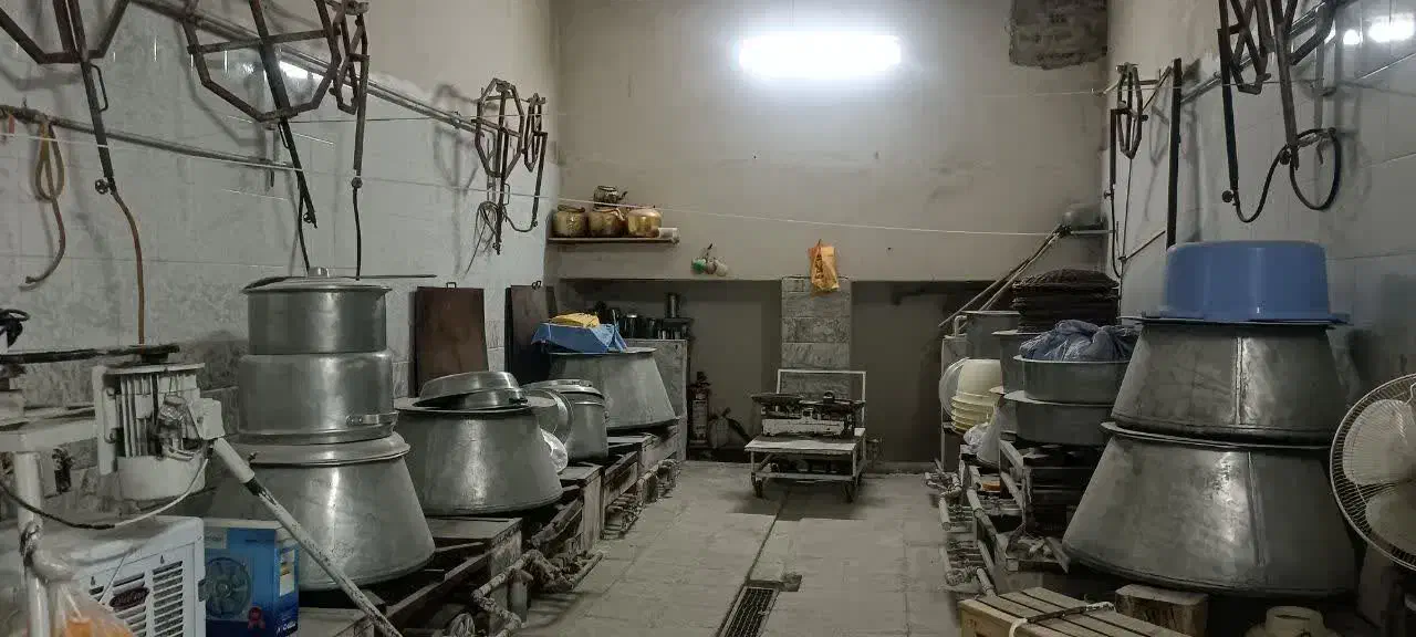 لوازم اشپزخانه بزرگ بطور کامل|ظروف پخت‌وپز|شیروان (خراسان), |دیوار