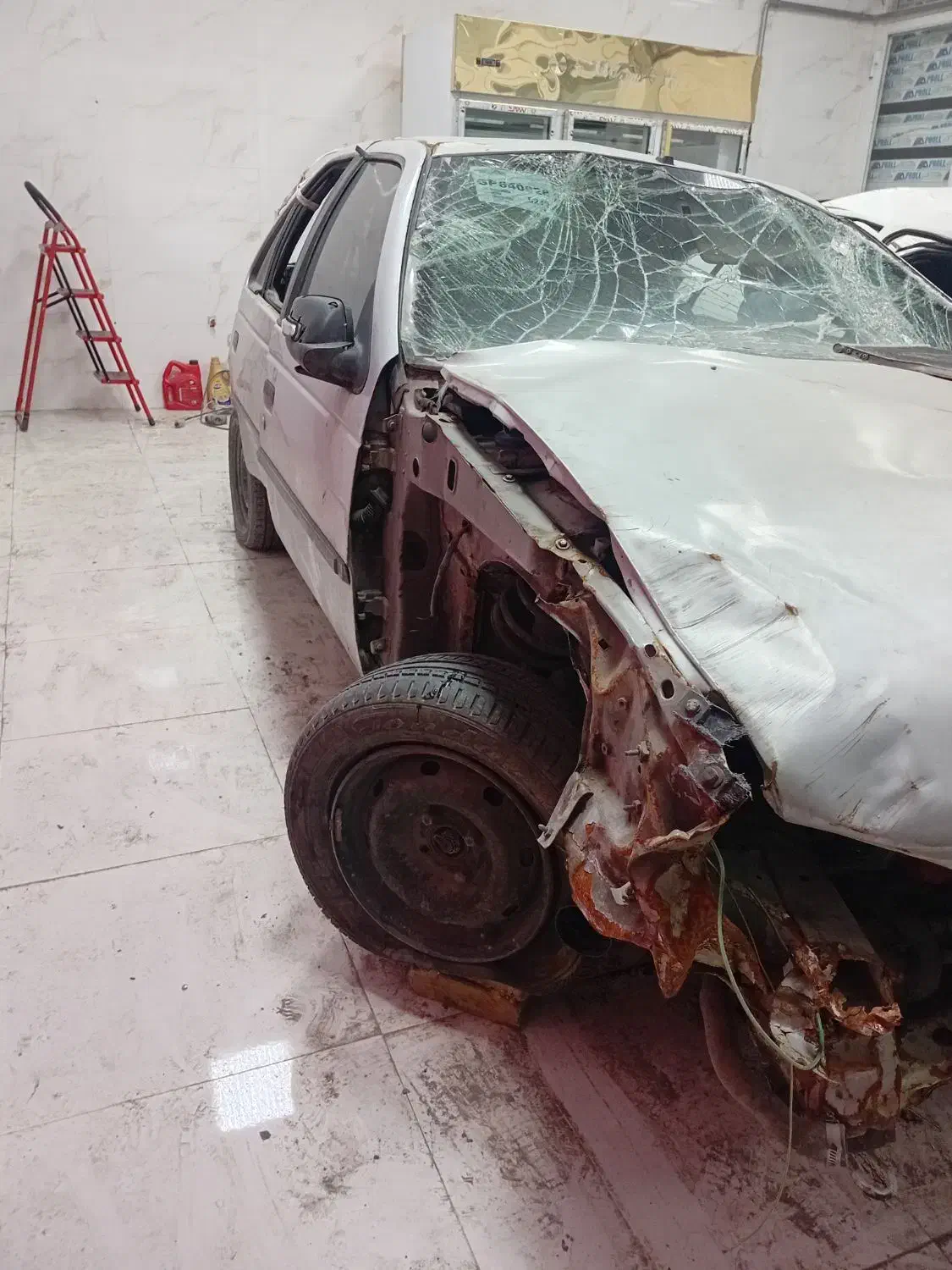 ۴۰۵ تصادفی مدل ۱۳۹۲|خودرو سواری و وانت|ارومیه, |دیوار