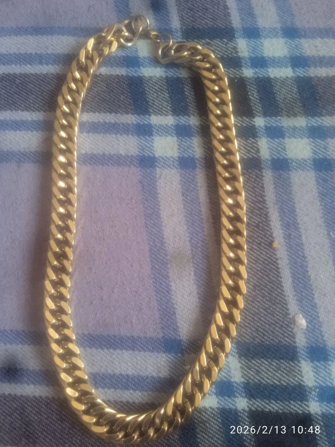 گردنبد بدل|بدلیجات|تهران, دبستان|دیوار